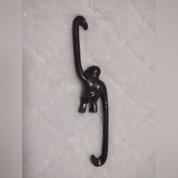 Vintage Brass Hanging Monkey Hook Hanger Mid Century 6" - Picture 2 of 3